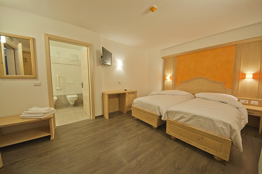 Hotel Niagara Ossana Εξωτερικό φωτογραφία