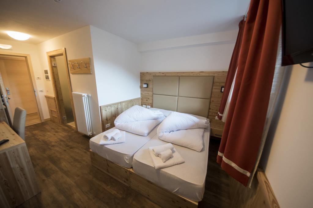 Hotel Niagara Ossana Εξωτερικό φωτογραφία