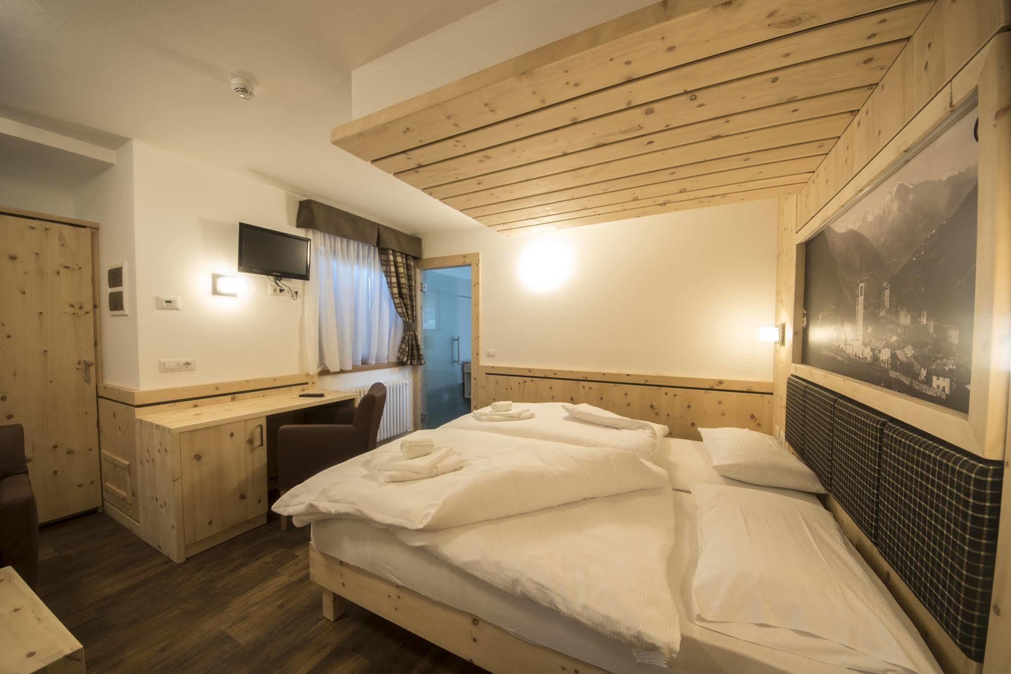 Hotel Niagara Ossana Εξωτερικό φωτογραφία